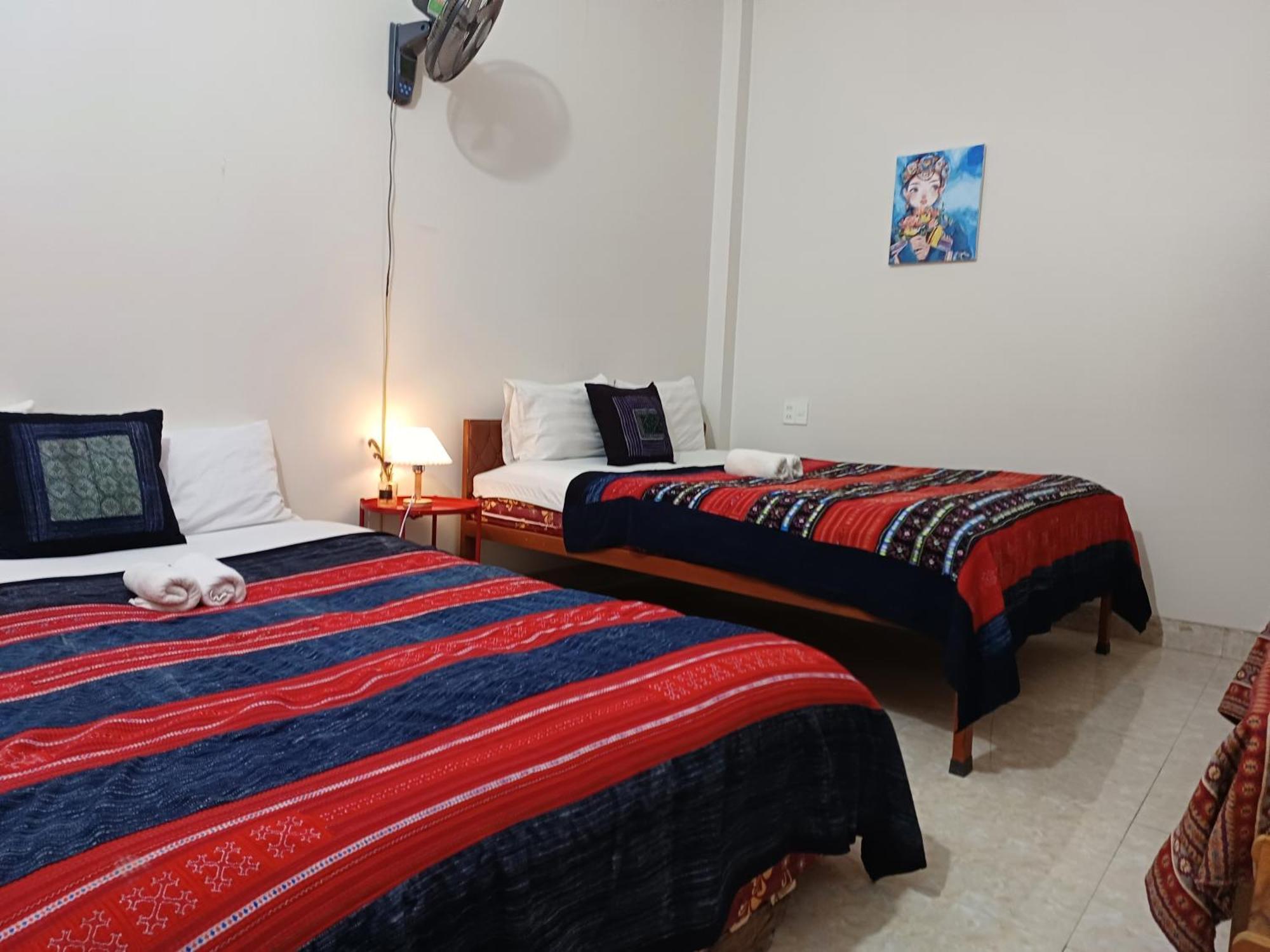 Yolo Ha Giang Adventures, Motorbike And Loop Tours Hotell Eksteriør bilde
